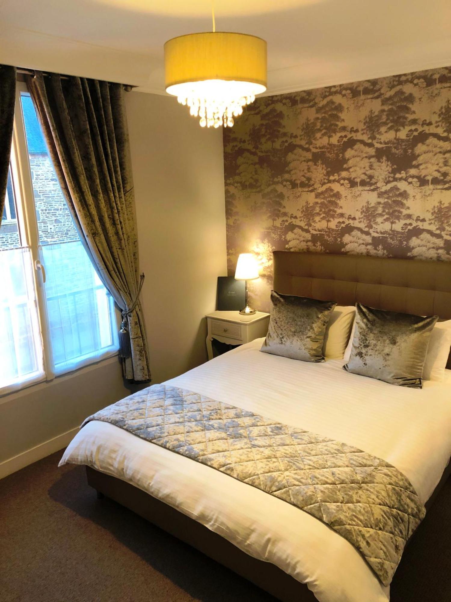 No 6 B&B Landivy Chambre photo