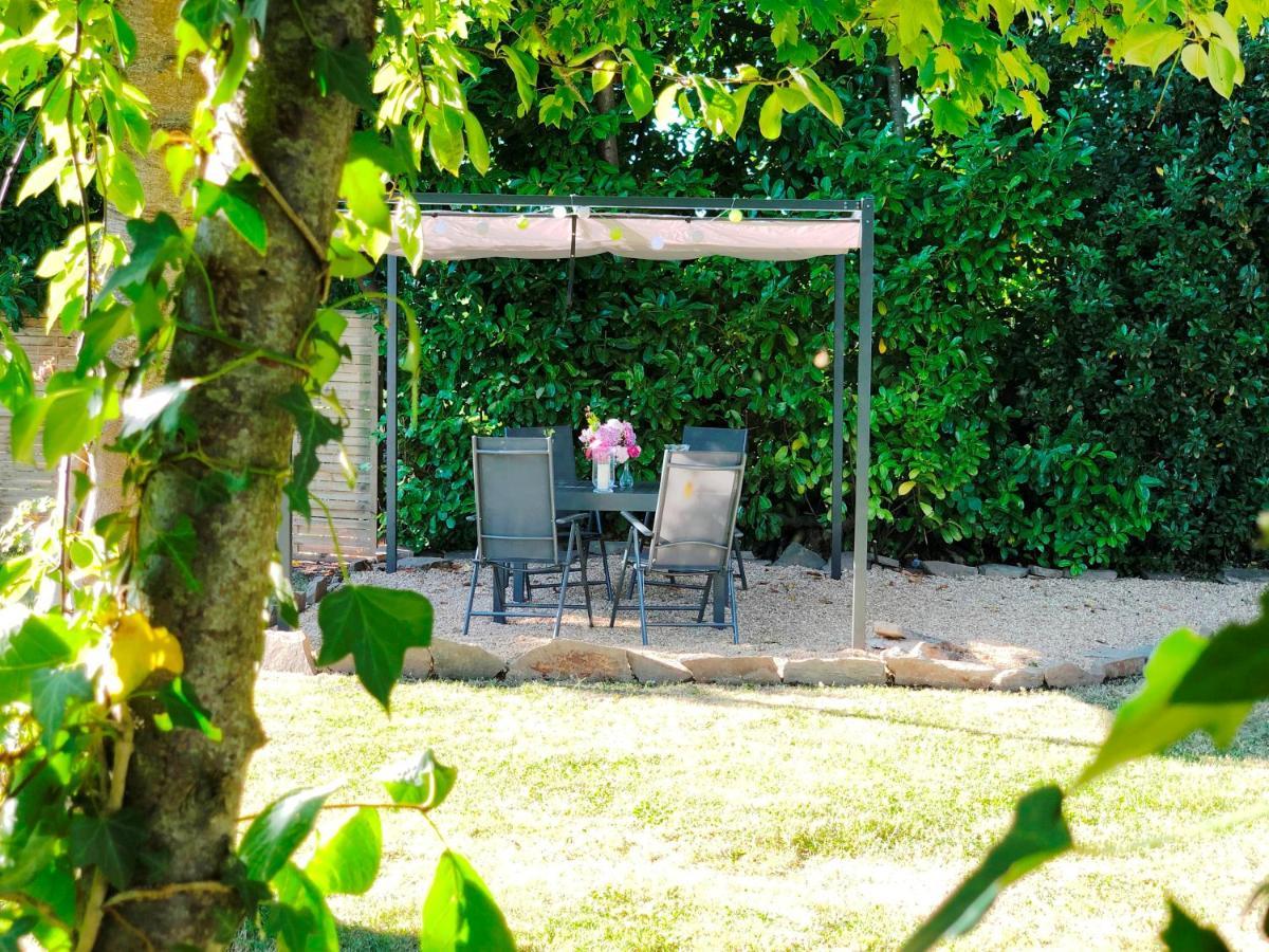 No 6 B&B Landivy Extérieur photo